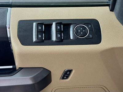 2019 Ford F-150 — photo 17 view