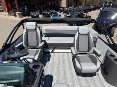 2026 Bennington 22 S SWINGBACK — photo 11 view