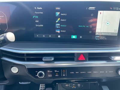 2026 Kia Sorento Hybrid - Photo 11