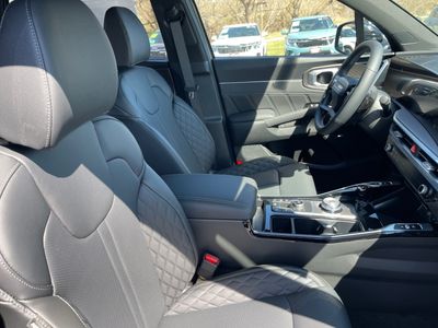 2026 Kia Sorento Hybrid - Photo 15