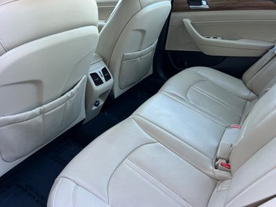 2015 Hyundai Sonata - Photo 4