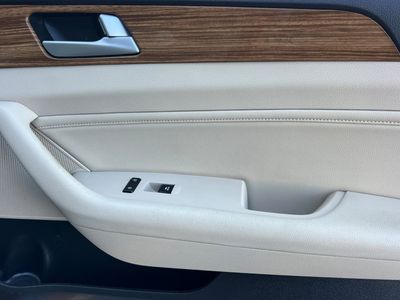 2015 Hyundai Sonata - Photo 18