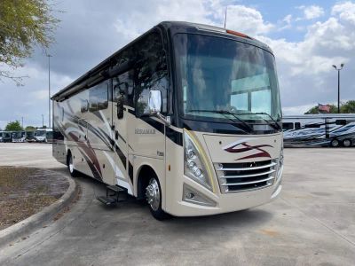 2022 Thor Motor Coach MIRAMAR — front three-quarter view