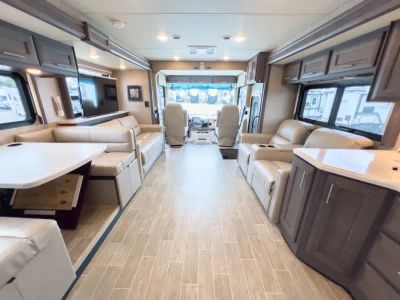 2022 Thor Motor Coach MIRAMAR — rear three-quarter view