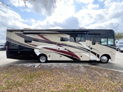 2022 Thor Motor Coach MIRAMAR — photo 24 view