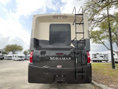 2022 Thor Motor Coach MIRAMAR — photo 26 view