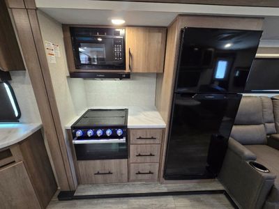 2023 Grand Design - Photo 16