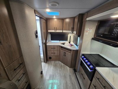 2023 Grand Design - Photo 18