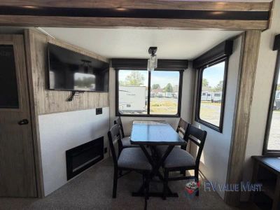 2021 Forest River RV Cherokee Arctic Wolf - Photo 14