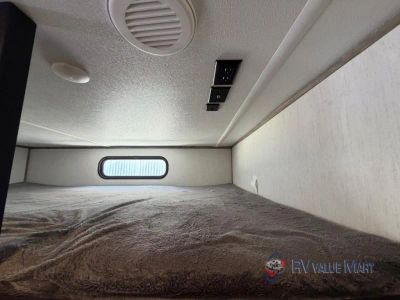 2021 Forest River RV Cherokee Arctic Wolf - Photo 25