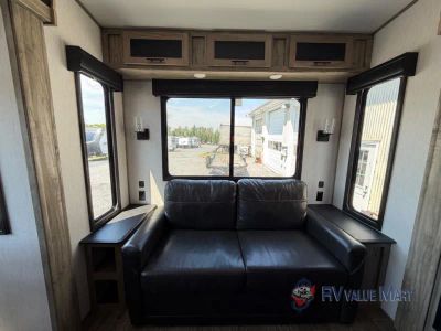 2021 Forest River RV Cherokee Arctic Wolf - Photo 13