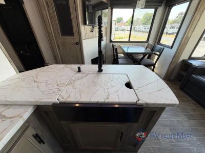 2021 Forest River RV Cherokee Arctic Wolf - Photo 20