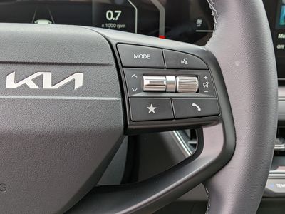 2025 Kia K4 — photo 26 view
