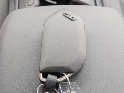2025 Kia K4 — photo 35 view