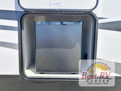 2025 Dutchmen RV Astoria - Photo 8
