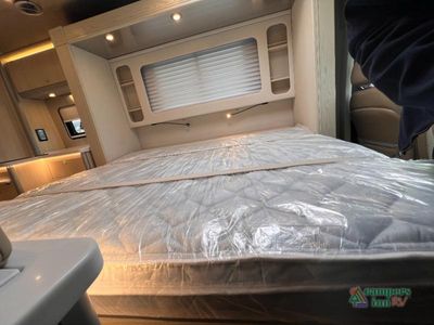 2025 Airstream Atlas — photo 49 view