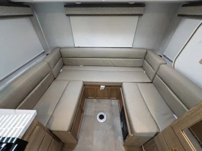 2027 Thor Motor Coach CHATEAU — photo 14 view