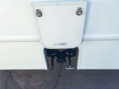2027 Thor Motor Coach CHATEAU — photo 22 view