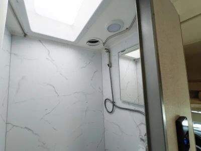 2027 Thor Motor Coach CHATEAU — photo 9 view