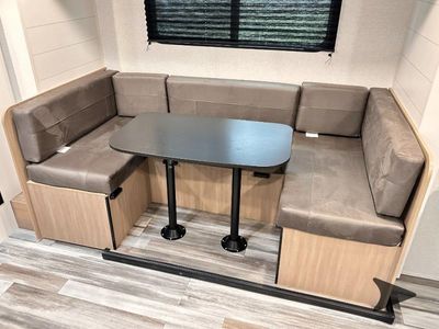 2026 Jayco Jay Flight SLX — photo 32 view