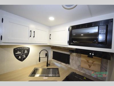 2026 Venture RV Sienna - Photo 18