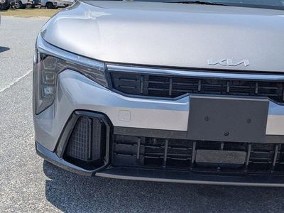 2025 Kia K4 - Photo 8