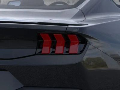 2026 Ford Mustang - Photo 21