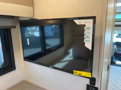 2027 Thor Motor Coach GEMINI — photo 23 view