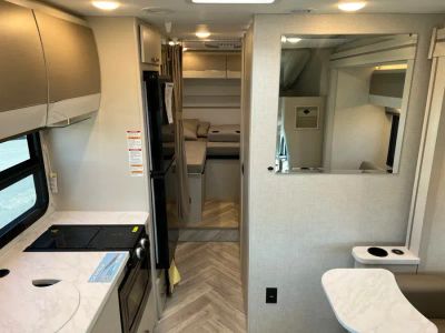 2027 Thor Motor Coach GEMINI — interior view