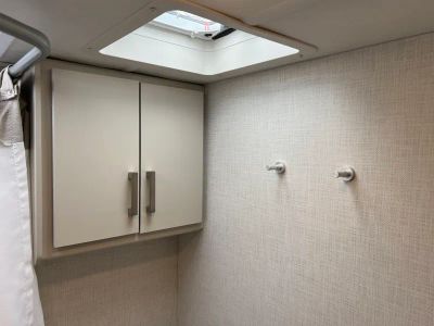 2027 Thor Motor Coach GEMINI — photo 18 view