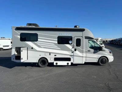 2027 Thor Motor Coach GEMINI — photo 25 view