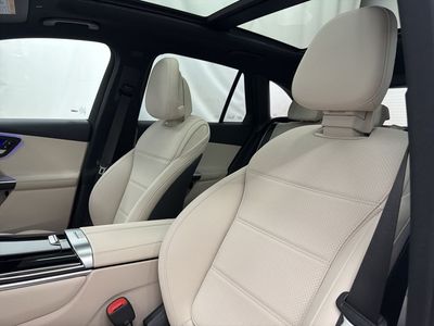 2026 Mercedes-Benz GLC - Photo 13