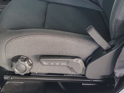 2026 Jeep Wrangler — photo 19 view