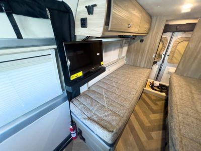2026 Winnebago TRAVATO - Photo 12