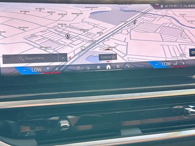 2025 BMW X7 — photo 13 view