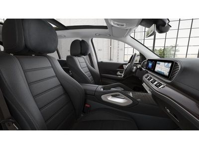 2026 Mercedes-Benz GLE — interior view