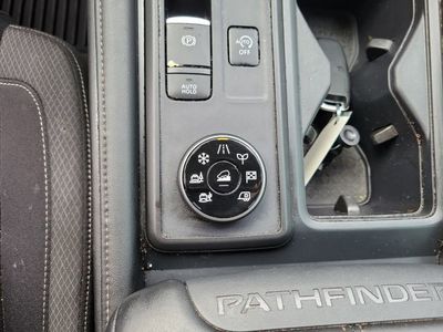 2024 Nissan Pathfinder - Photo 25