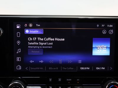 2024 Chevrolet Colorado 4WD - Photo 18