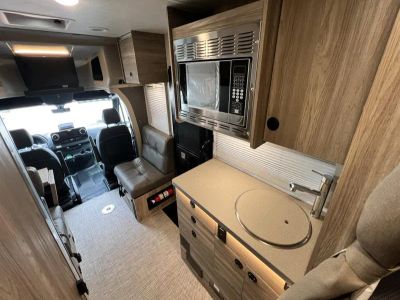 2026 Winnebago EKKO - Photo 9