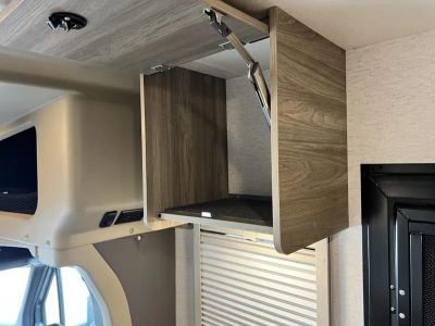 2026 Winnebago EKKO - Photo 10