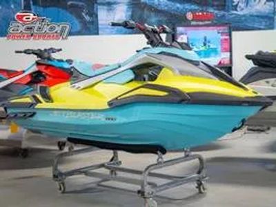 2025 Yamaha Jetblaster PRO 2-Up — front three-quarter view