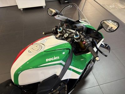 2025 Ducati Panigale V4 Tricolore - Photo 12