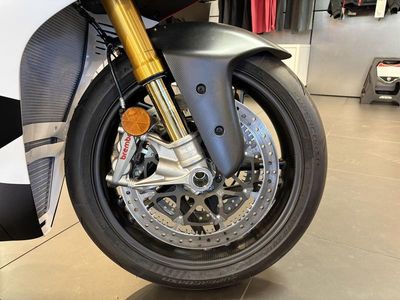 2025 Ducati Panigale V4 Tricolore - Photo 11