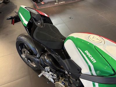 2025 Ducati Panigale V4 Tricolore - Photo 13