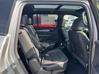 2026 Buick Enclave — detail view