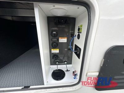 2026 Keystone RV Cougar Half-Ton — photo 9 view