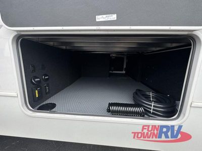 2026 Keystone RV Cougar Half-Ton — photo 13 view