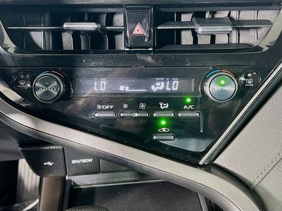 2023 Toyota Camry - Photo 23