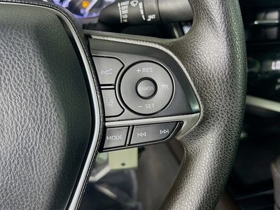 2023 Toyota Camry - Photo 18