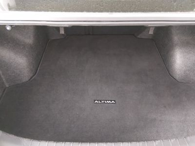 2024 Nissan Altima — photo 11 view